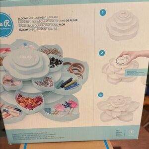 Bloom Embellishment Storage -Mint